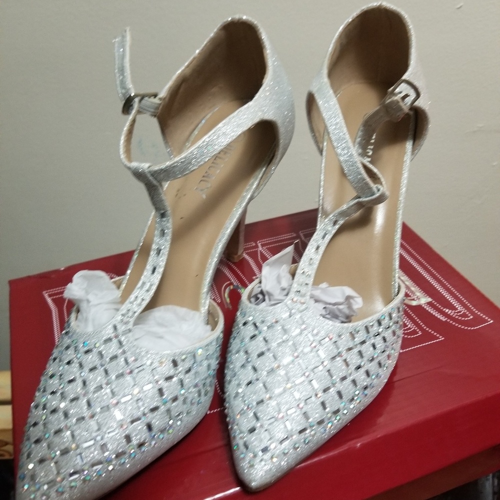 highheel silver and glitter shoes